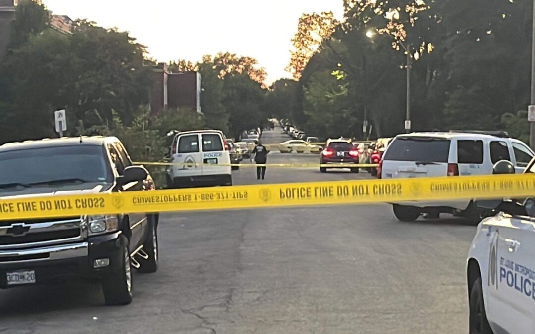 TRIPLE SHOOTING LEAVES A WOMAN AND MAN DEAD NEAR TOWER GROVE
