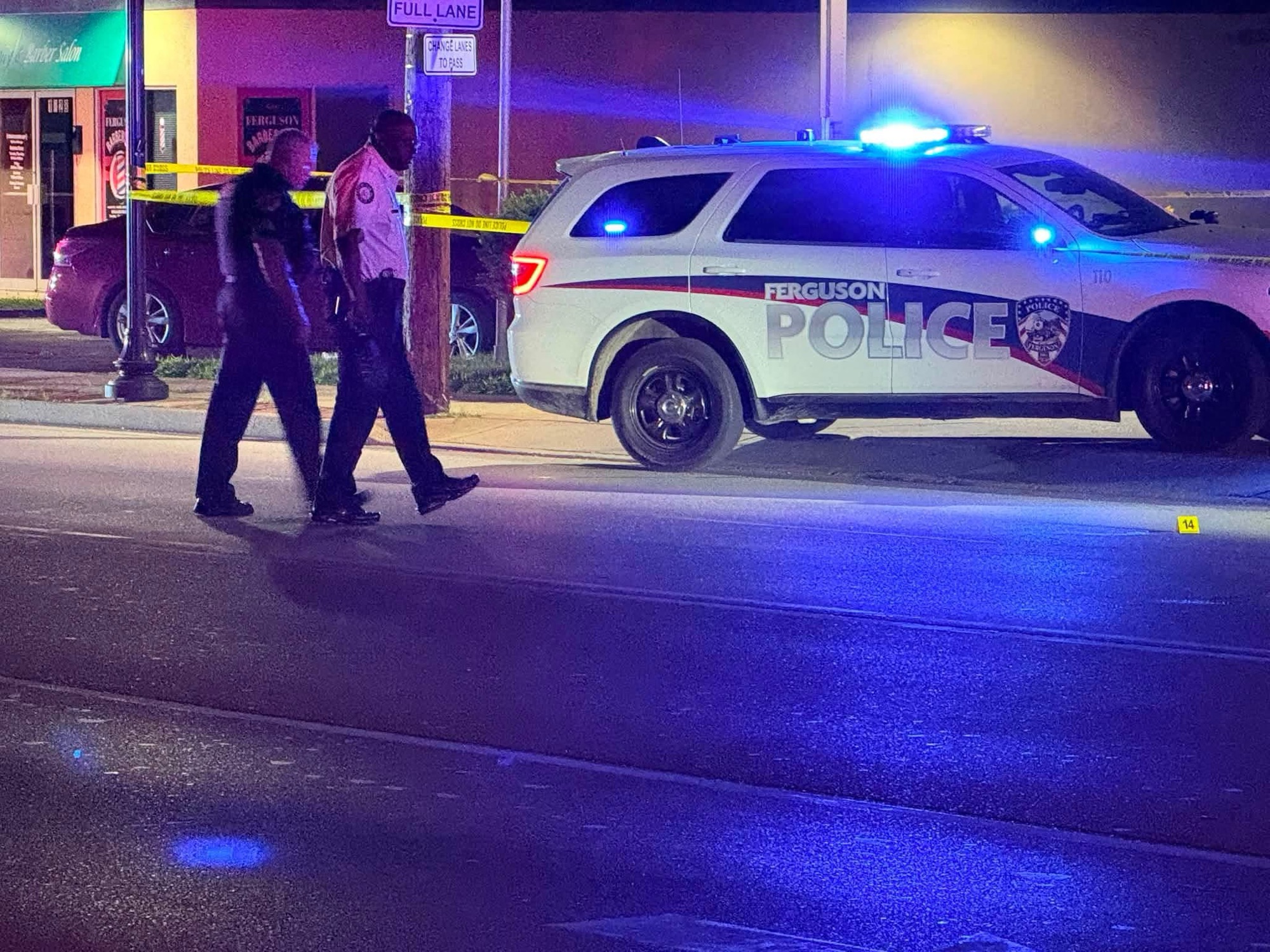 WOMAN SHOT RIGHT IN FRONT OF HER CHILDREN AT A GAS STATION IN FERGUSON 💔